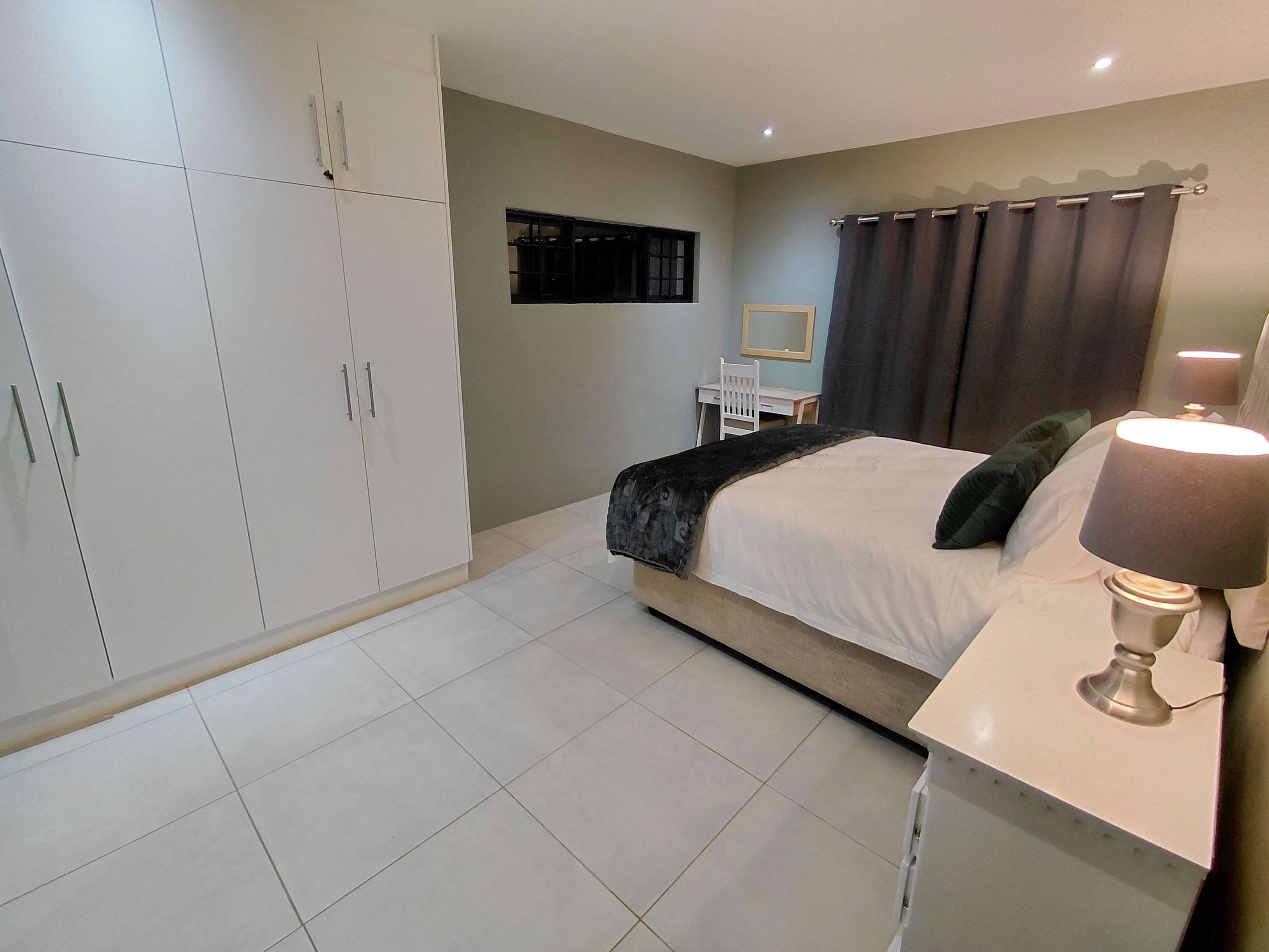 Courtyard Room space